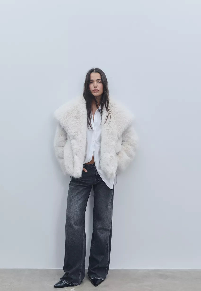 Short faux fur jacket