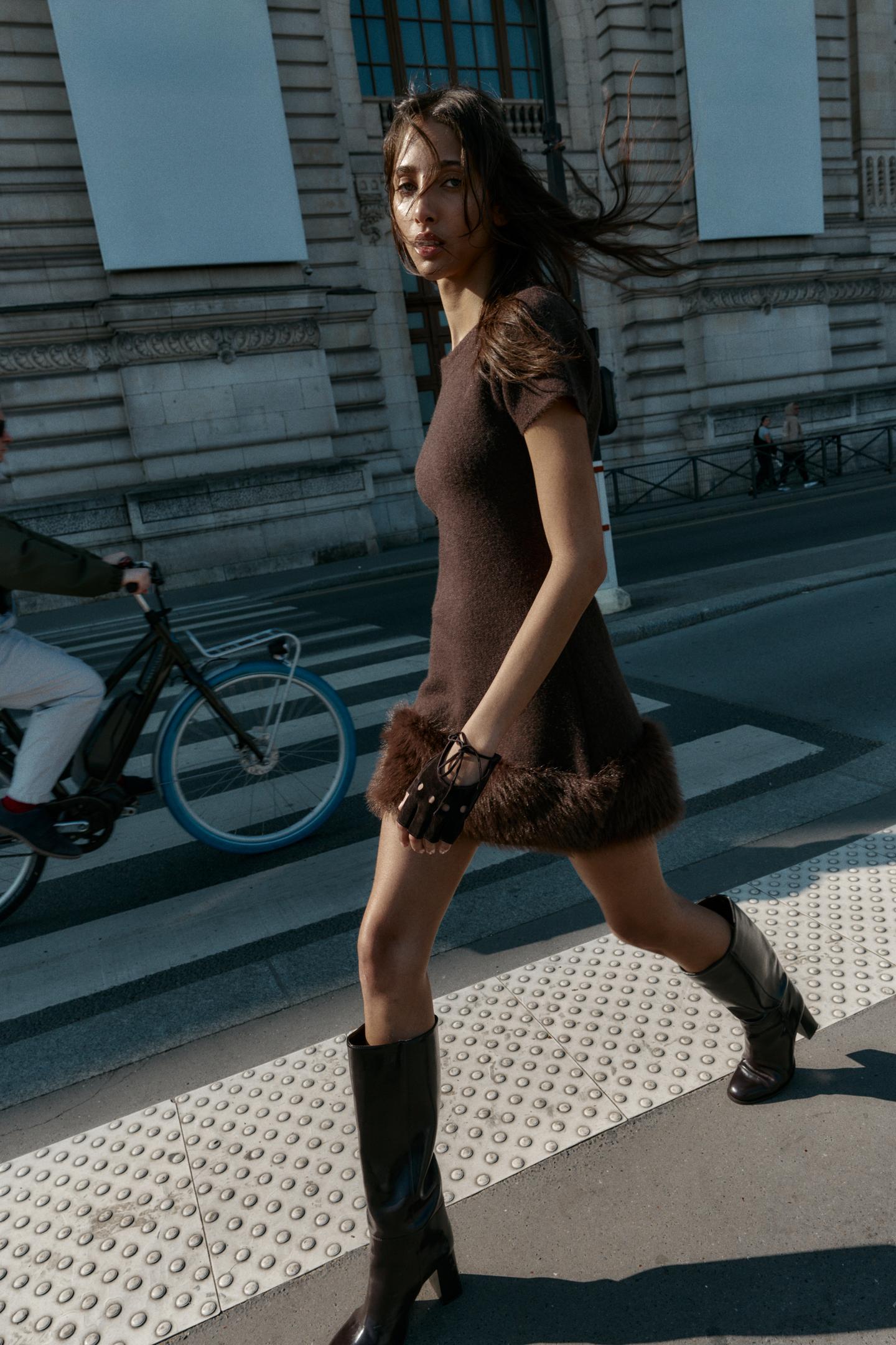 Combined knit dress with faux fur look