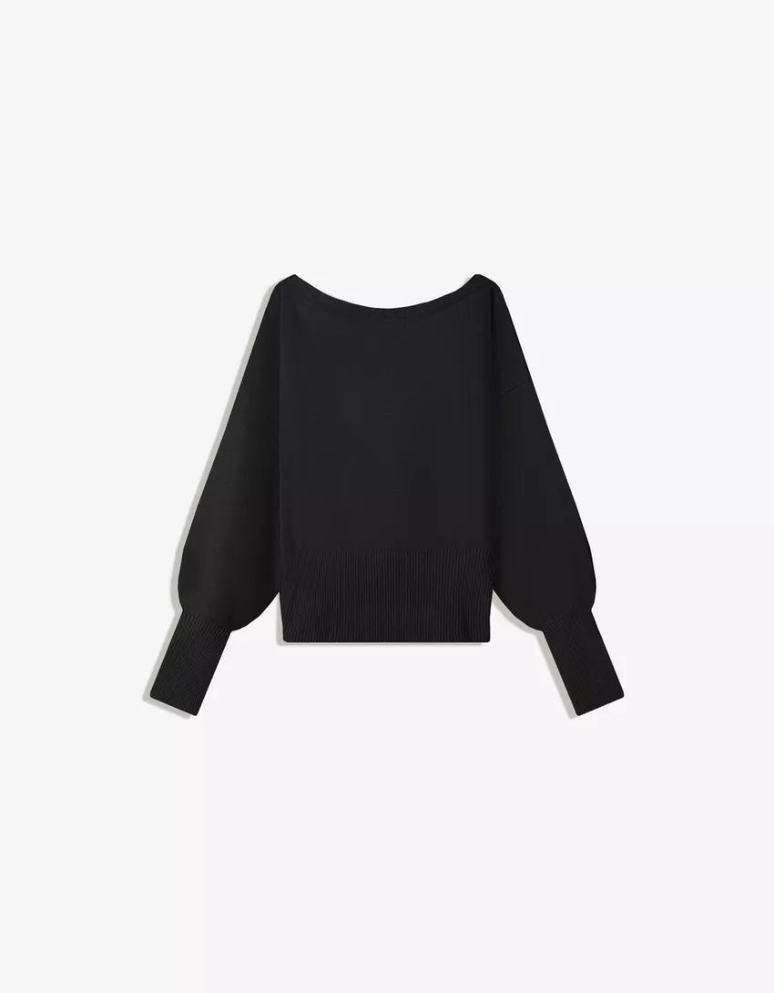 Asymmetric sweater with ribbed hem