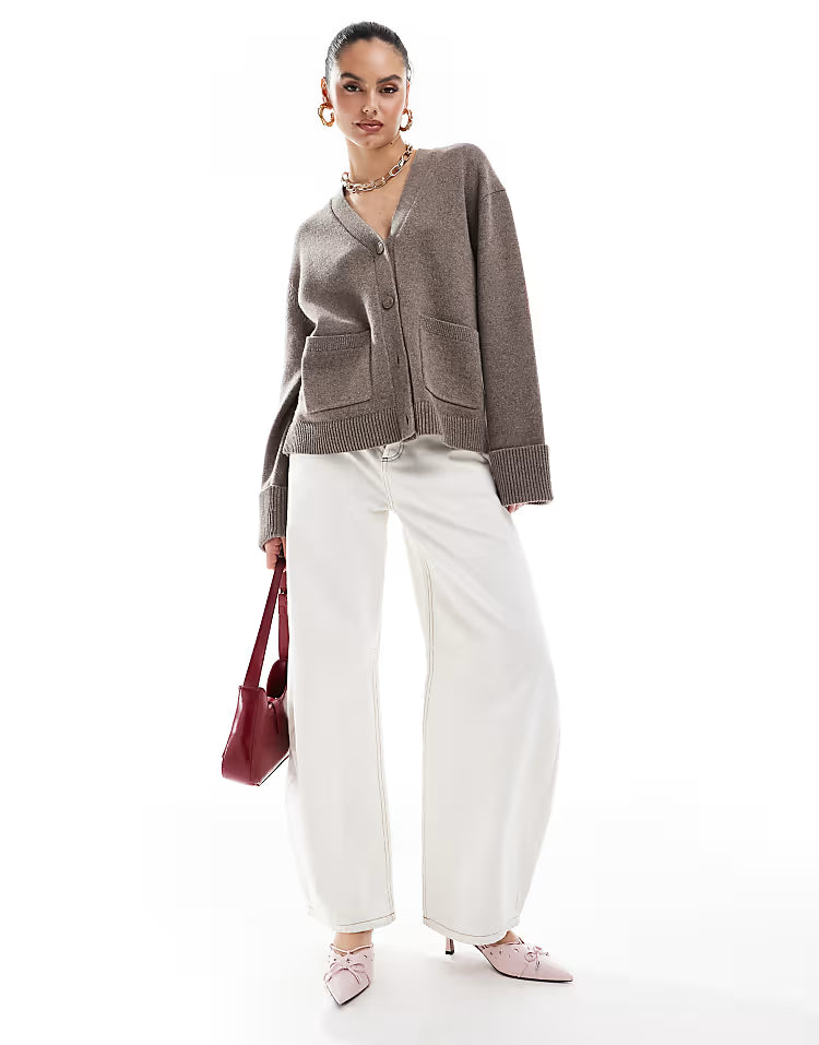 Vest in a wool blend with turned-up sleeves in taupe brown
