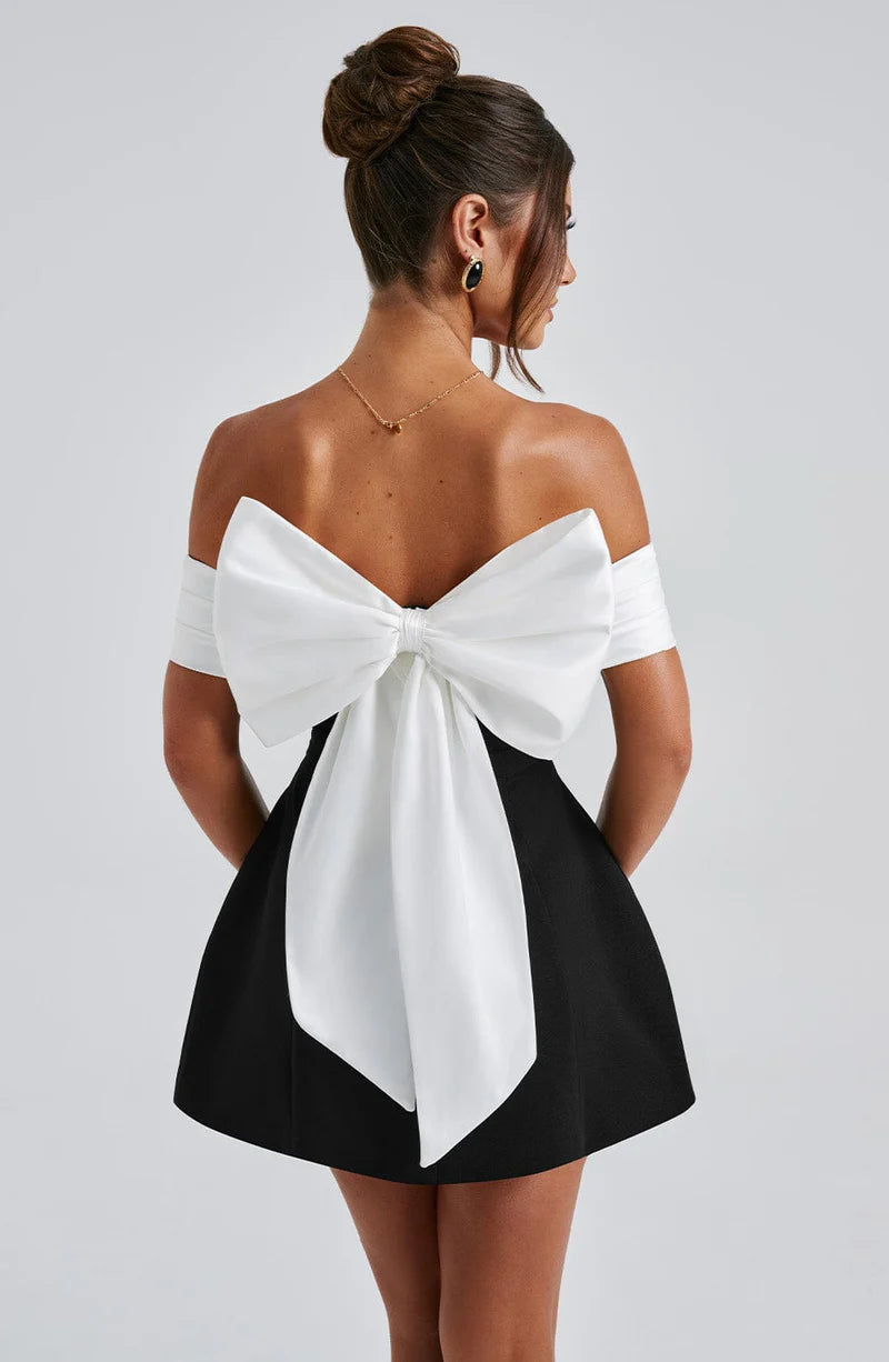 Delfina | Contrast Bardot Bubble Mini Dress