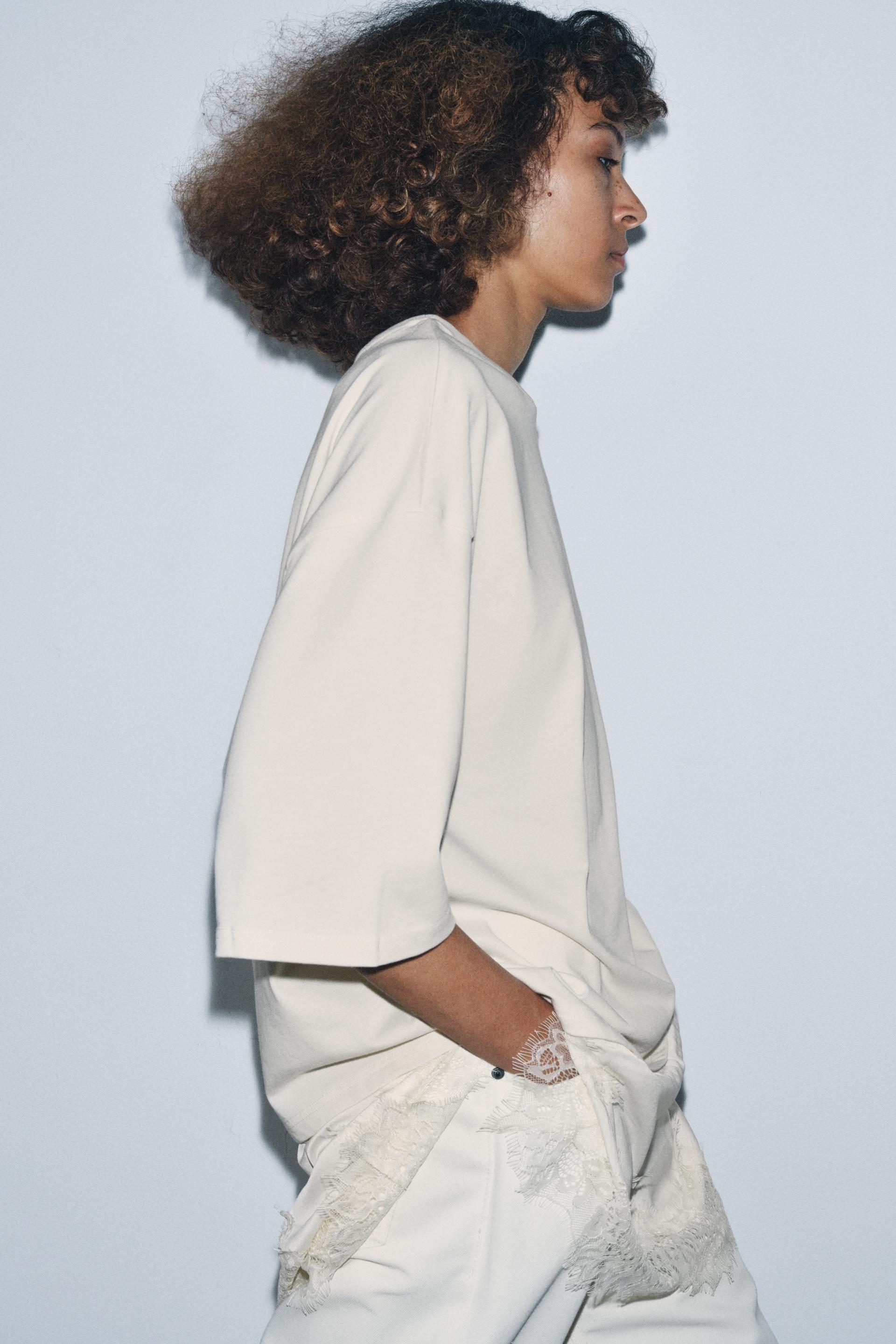 Amélie | Lace Trim T-Shirt