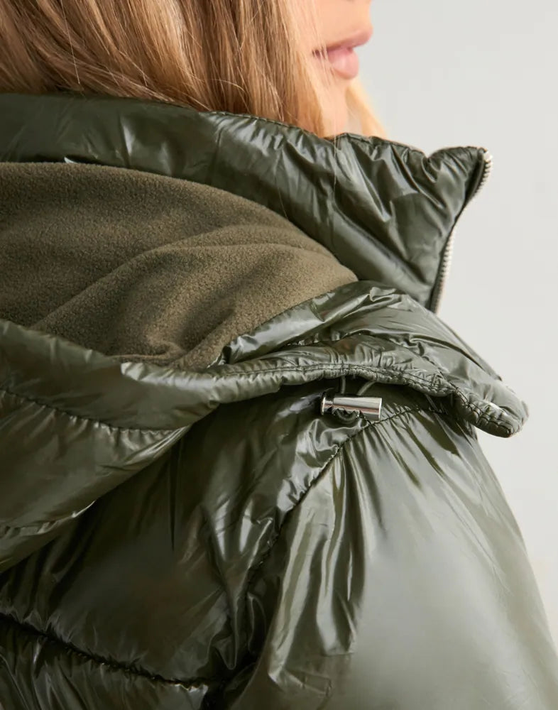 Nova | Everyday Shiny Puffer Jacket