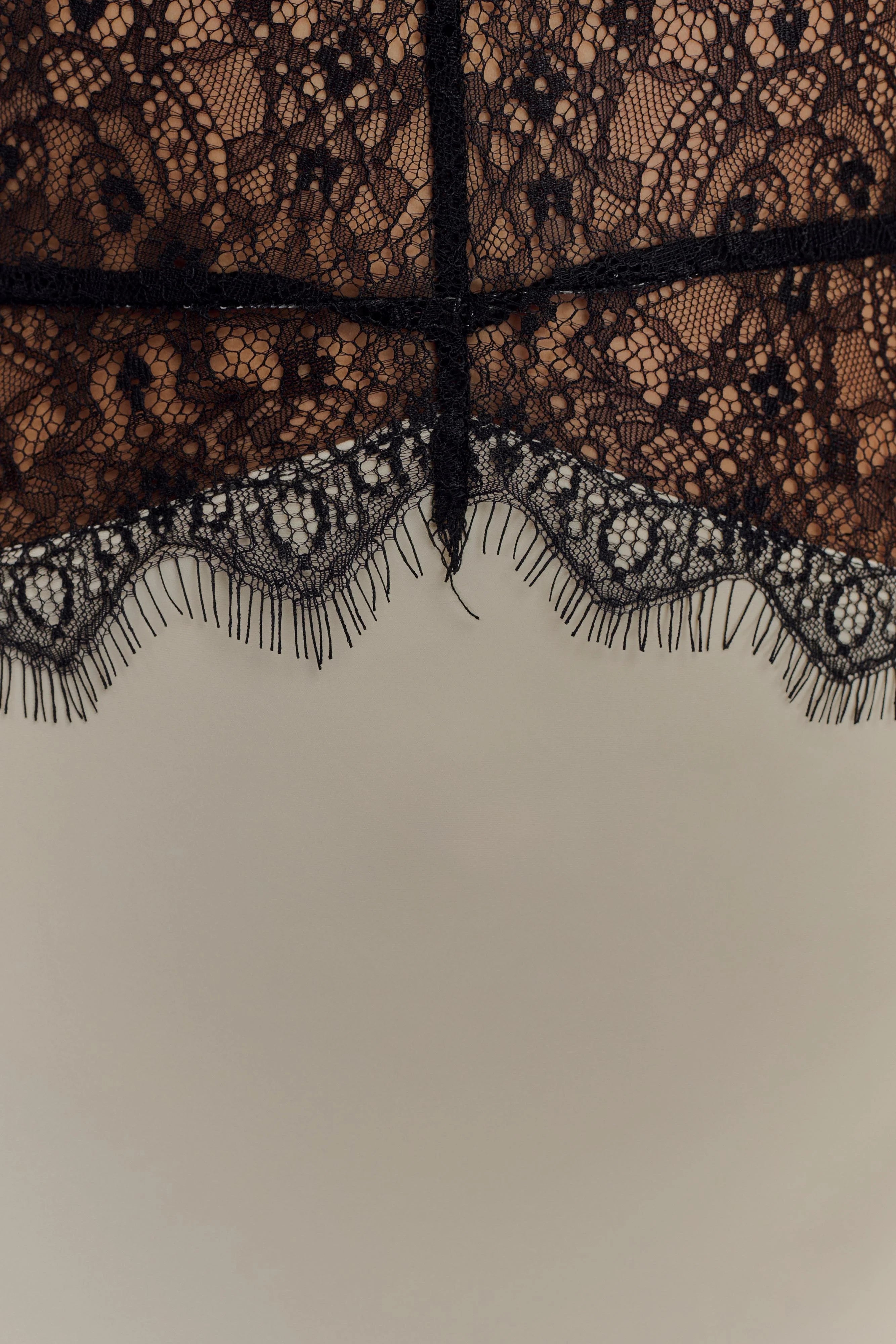 Marvelle | Lace & Satin Maxi Dress – Black/Ivory